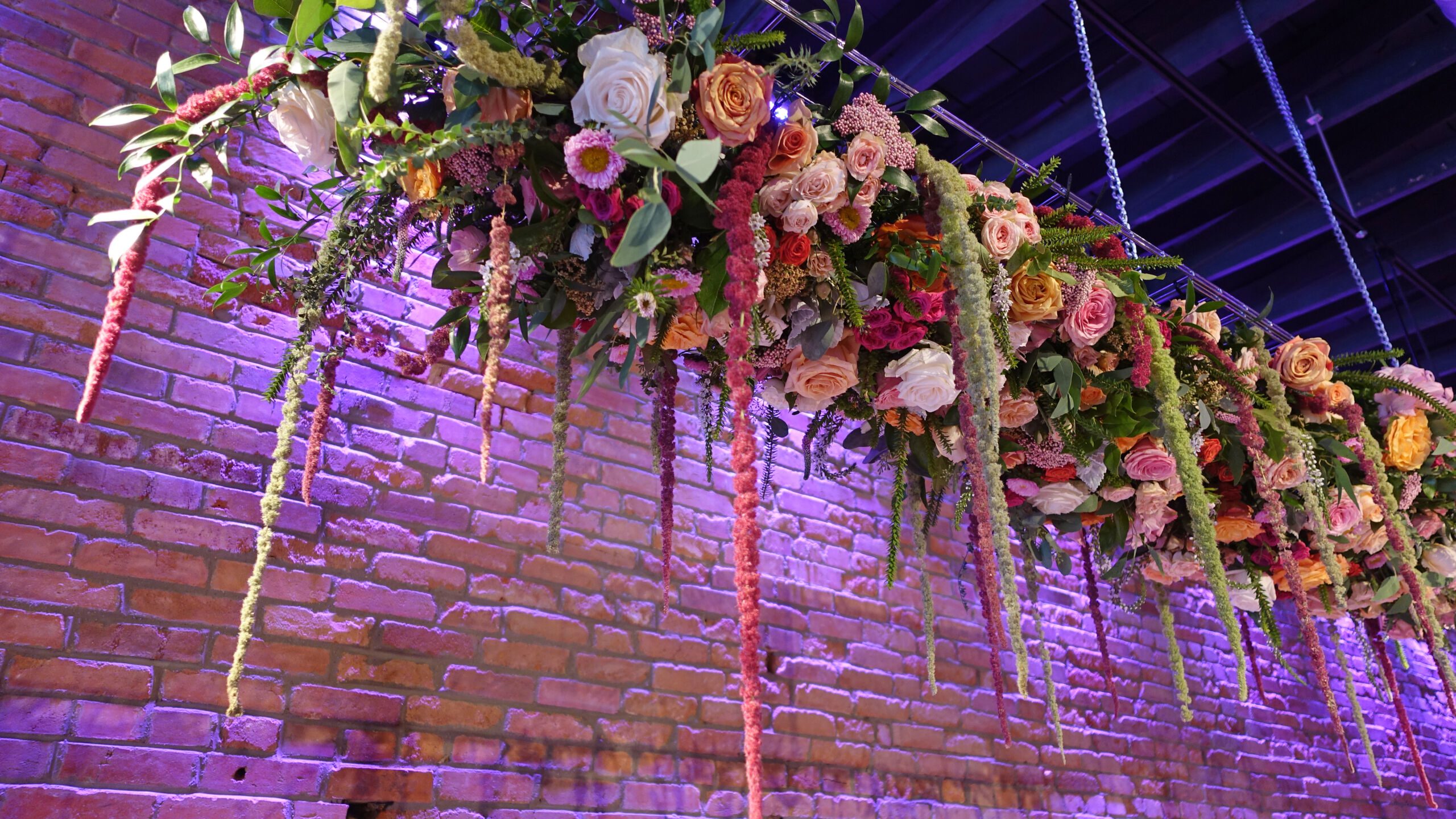Wedding Head Table Florals10